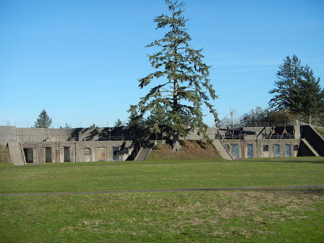 22586825324_d303c10394_z