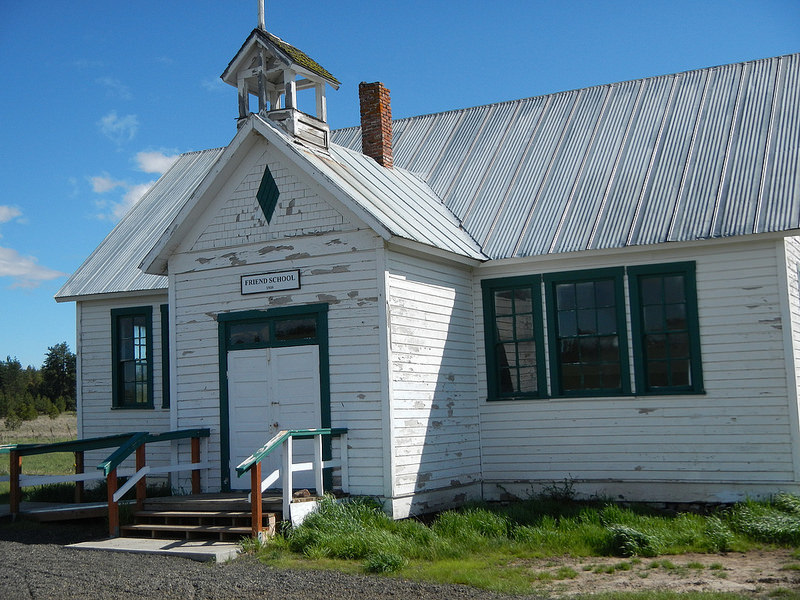 26558741761_d5a8694819_c