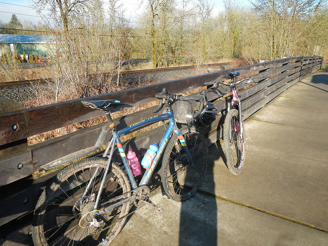 33095687136_07944023e3_z