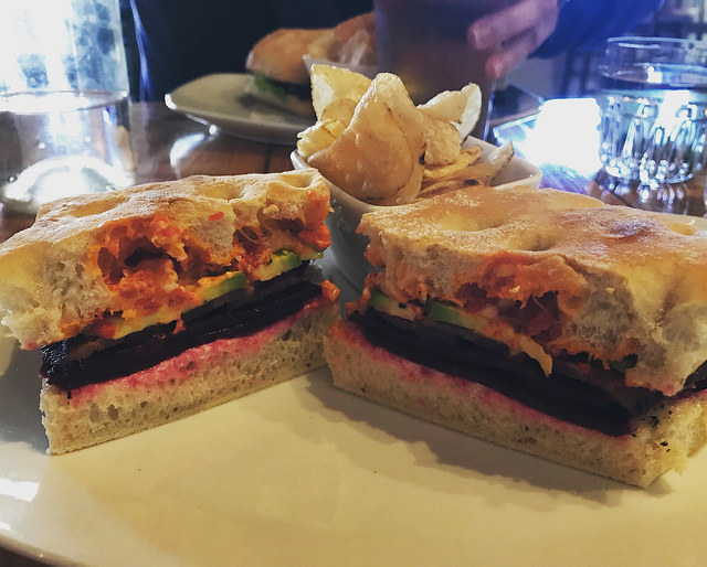 26748539258_1d5f8c1d3f_z