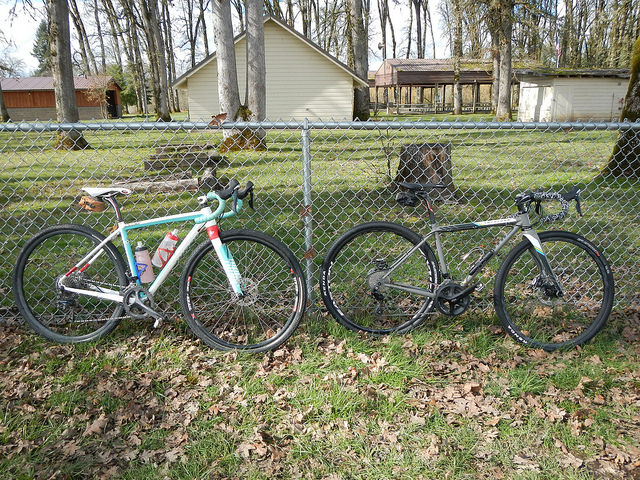 39721677015_b5bd64462f_z